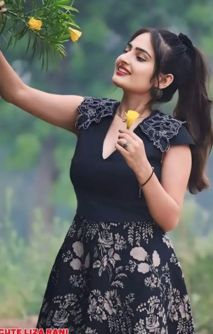 Premium Escorts in Airoli — Hot Natasha