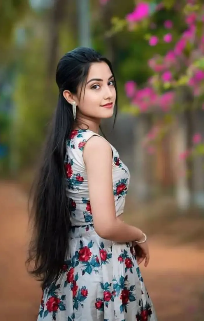 Premium Escorts in Sakinaka — Hot Natasha