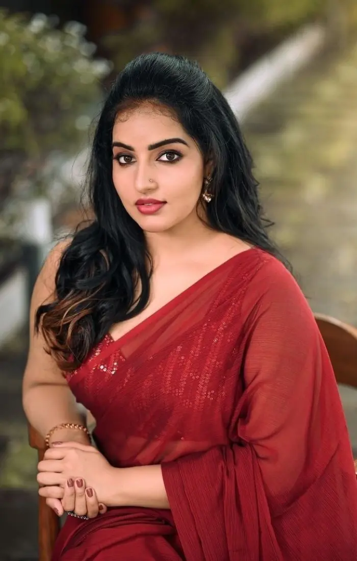 College Girl Escorts in Pune - Hot Natasha