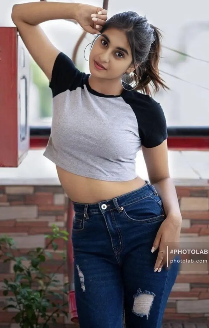 Model Escorts in Pune - Hot Natasha